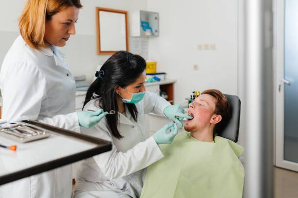 Best Emergency Dental Care for Broken or Chipped Teeth in White Plains, NC